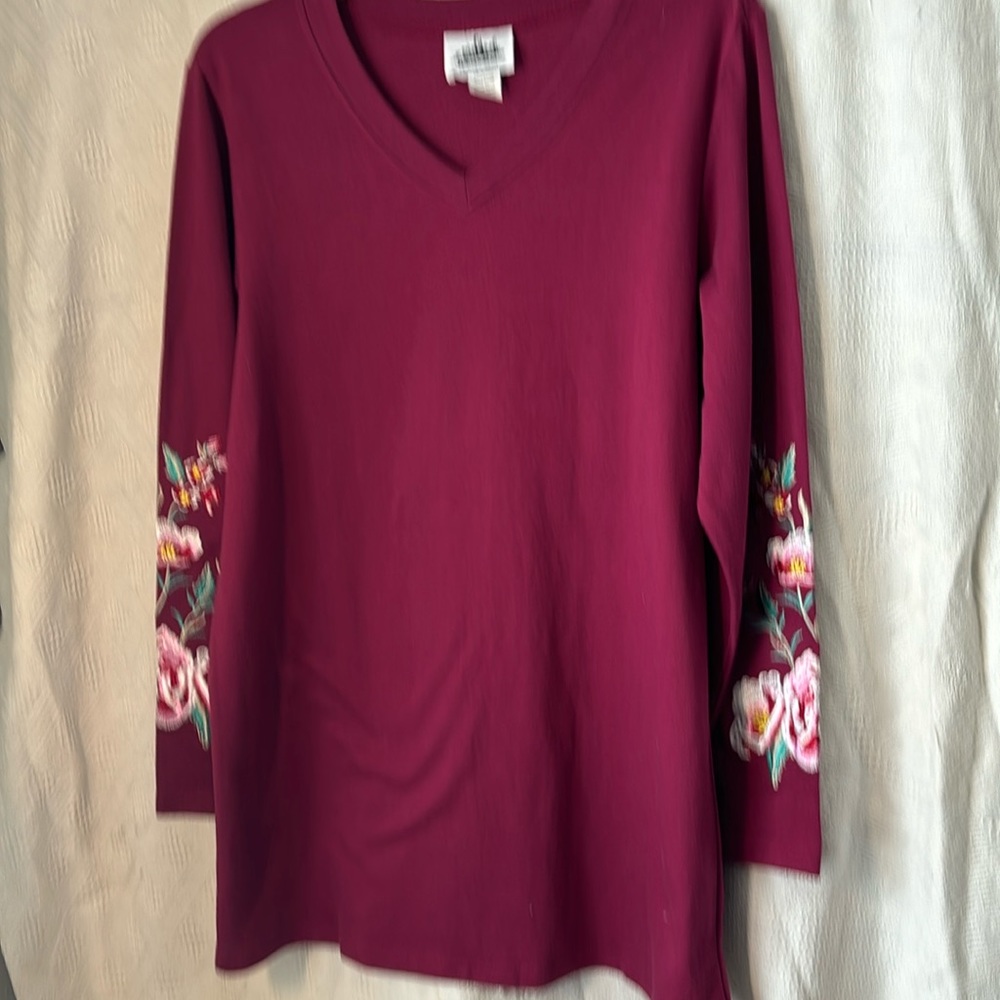 Metropolitan long sleeve tunic